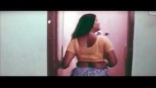 Hot Tamil Pucelle
