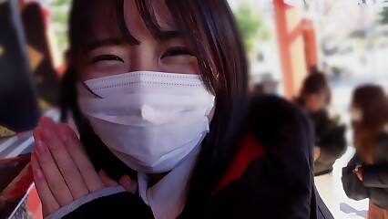 【素人ハメ撮り】学校サボって好きピに会いにきちゃう超絶キュートな女子●生無邪気な笑顔に甘え上手...まさにキュンです